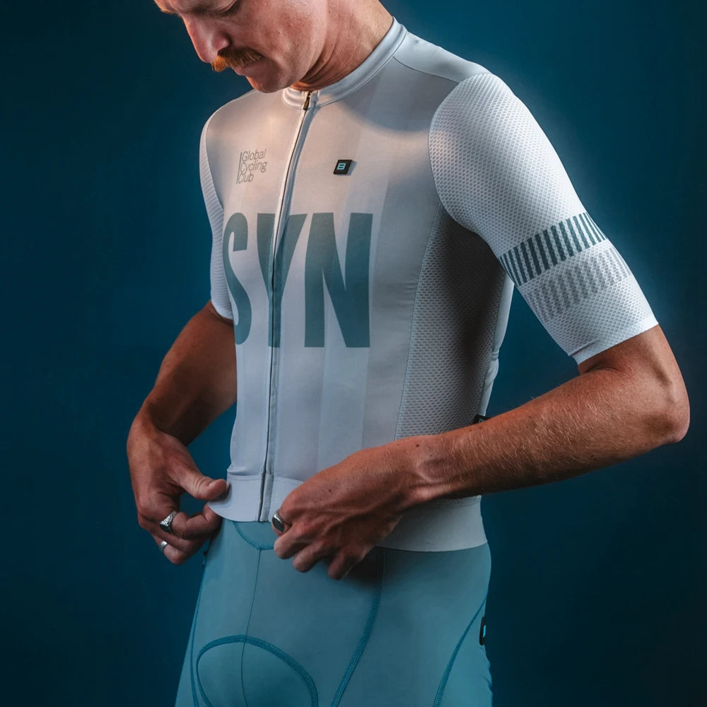 Conjunto de Ciclismo SYN Masculino - Camisa e Bib Shorts